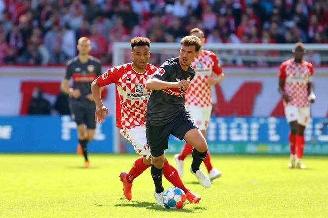 甚至盖过了 甚至盖过了